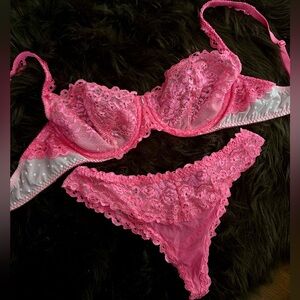 Victorias Secret unlined demi bra size 34C with matching thong size small.